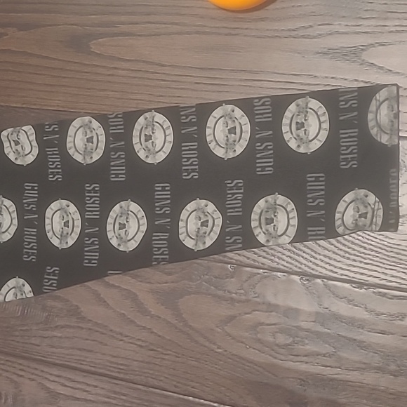 Guns N' Roses Leggings - Picture 4 of 4